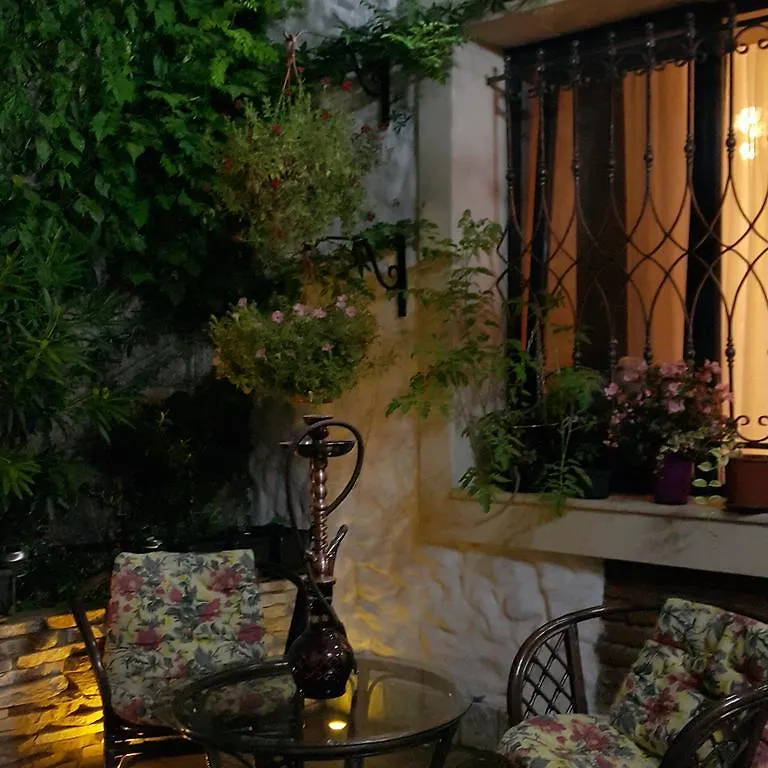 Old Tbilisi Apartments1